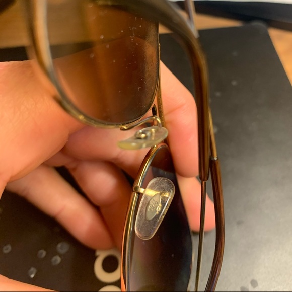 Ray-Ban Aviators - Picture 7 of 7
